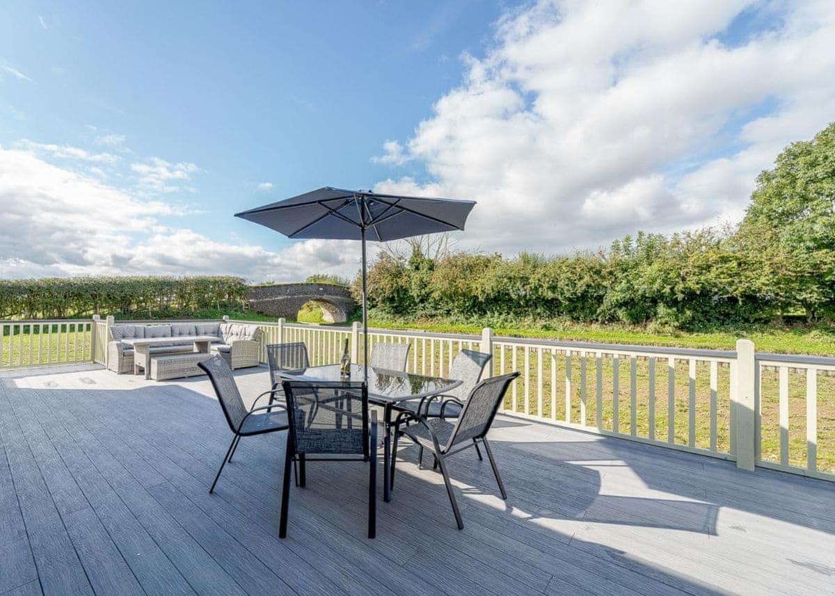 Winston Farm Lodges Horsley  Buitenkant foto